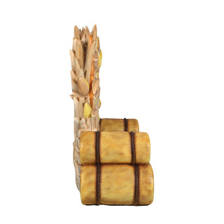 HAY THRONE